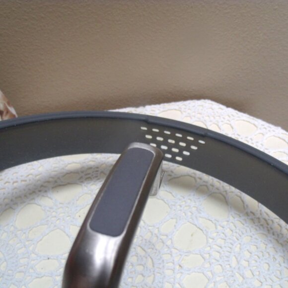 Simply Calphalon Commercial Aluminum Cookware #5005 5 qt Saute Skillet & Cover - Picture 5 of 11